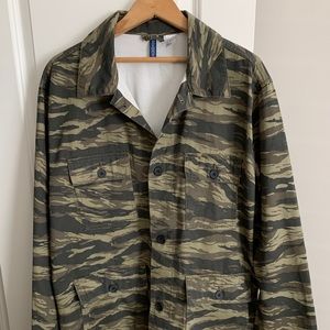 Men’s Camo Shirt Jacket
